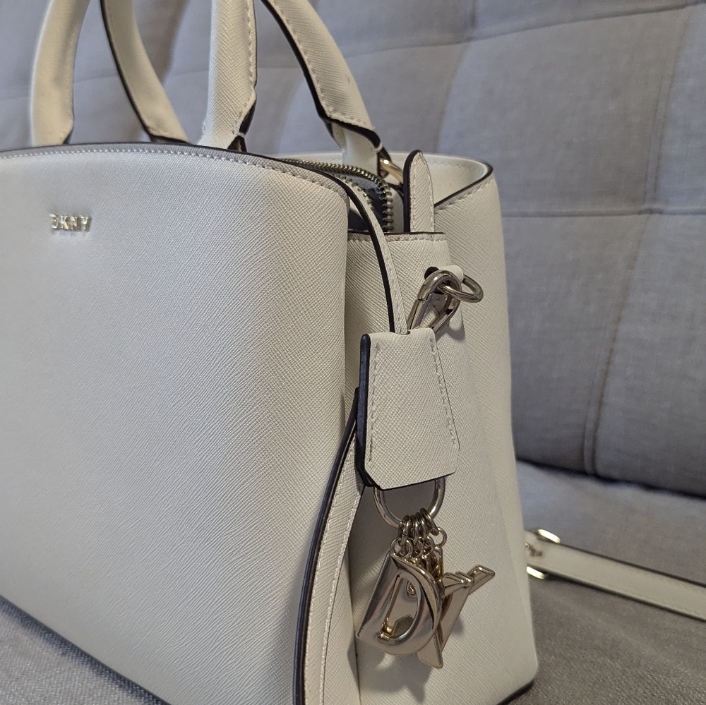 NEW DKNY White Gold Paige Genuine leather Medium Satchel, with convertible strap
